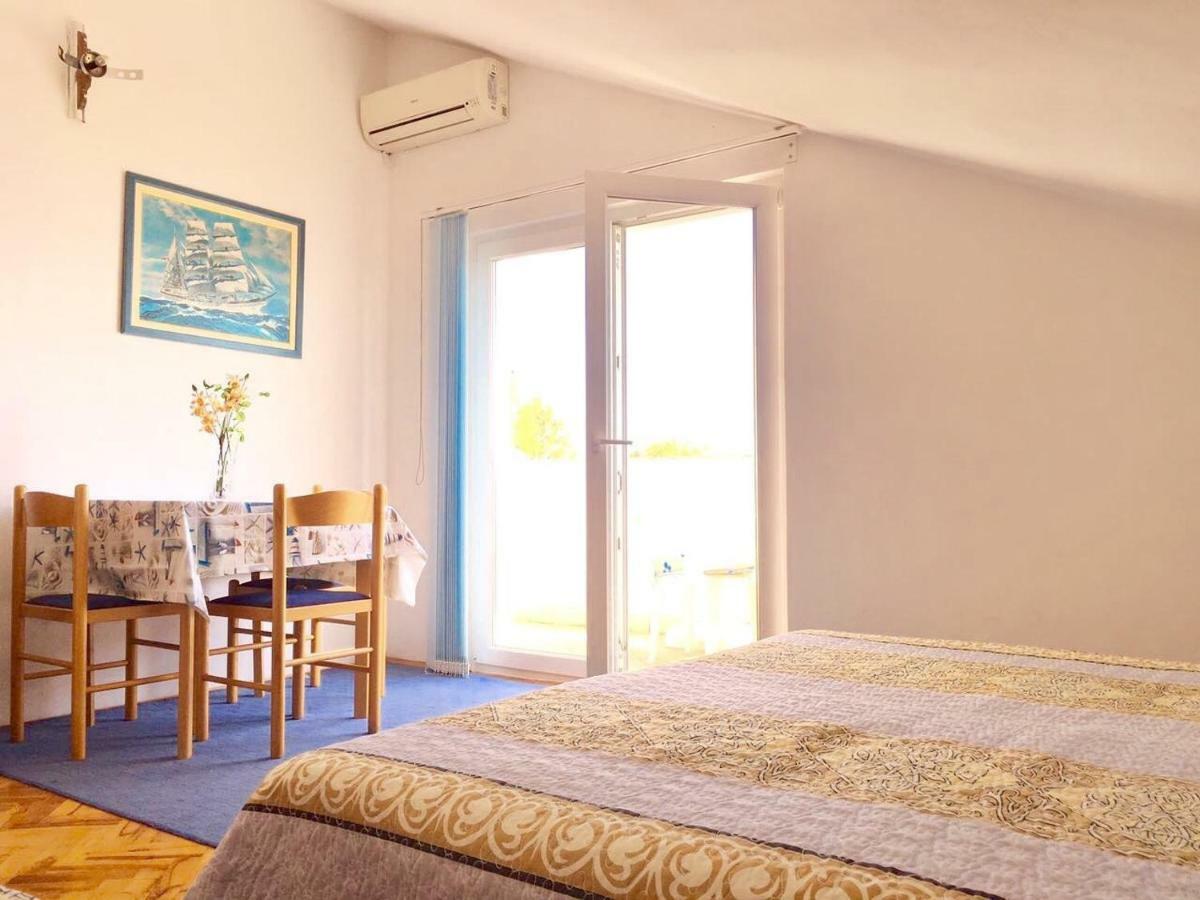 Apartment Martinovic Marusici  Екстер'єр фото