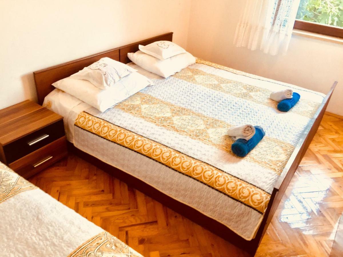 Apartment Martinovic Marusici  Екстер'єр фото
